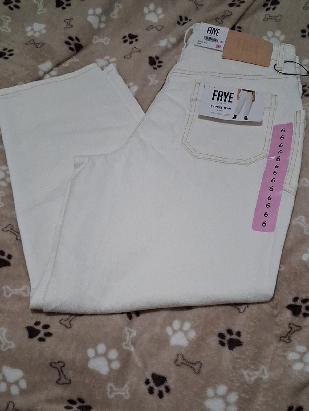 FRYE Off-White Barrel Jeans Sz 6